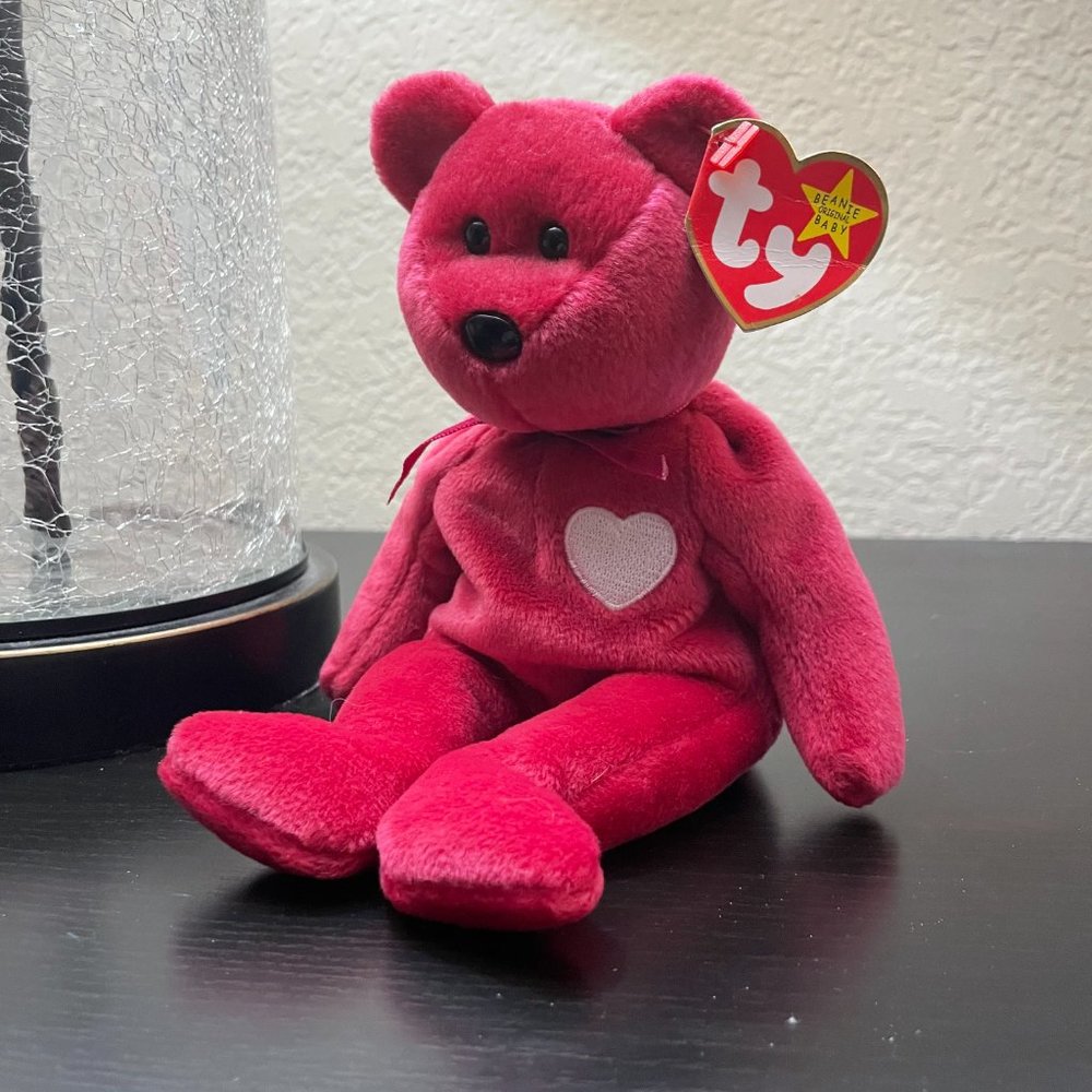 NWT!! Vintage Ty Beanie Baby Valentina. Multiple Errors on Tag!